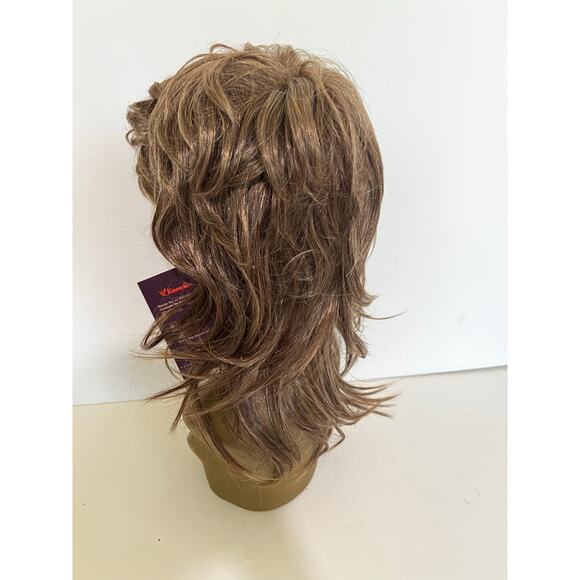 Layered Shoulder Length Women's Wig Bangs Premium Synthetic Hair dark Blonde - Picture 7 of 16